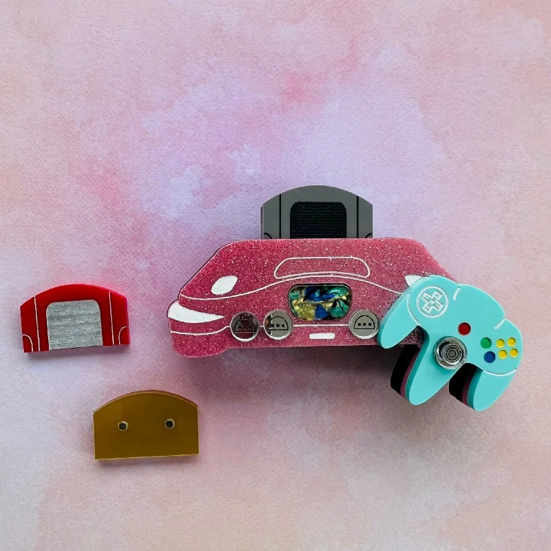 Fine thread brooch-Pink Game Console Brooch (Interactive!)