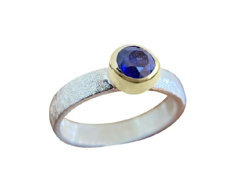 Old cameo rings-Yaron Morhaim 9ct Gold & Sapphire Ring