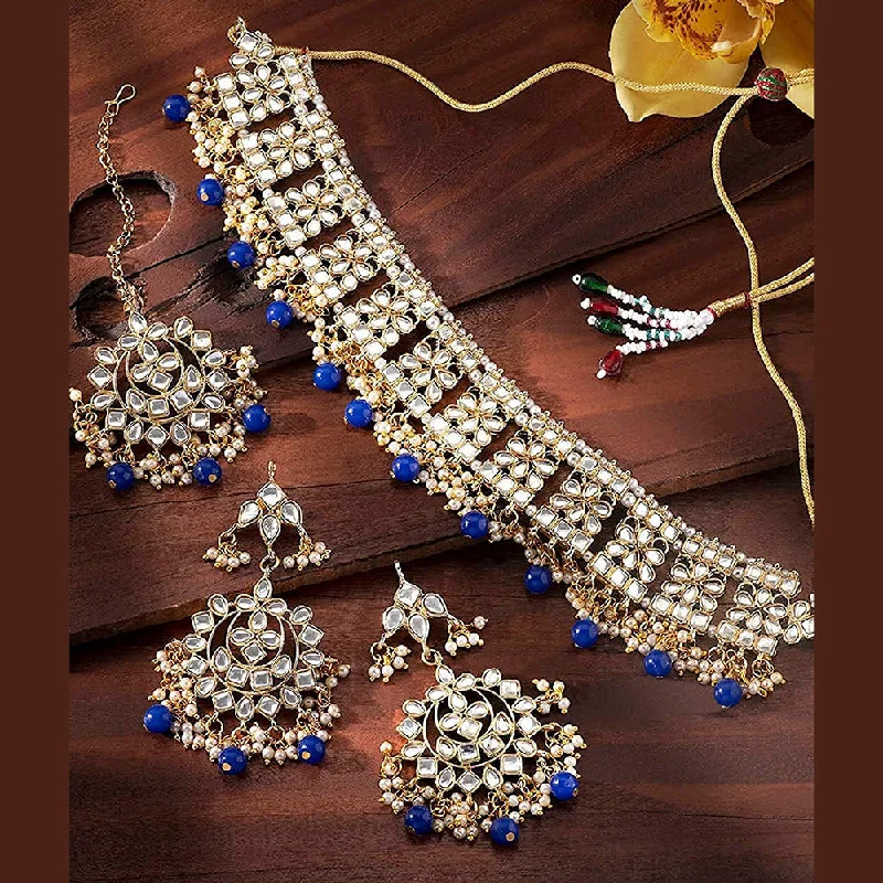 Shiny charm necklaces-Etnico Gold Plated Traditional Kundan & Pearl Studded Choker Necklace Jewellery Set with Earrings & Maang Tikka For Women (K7069Bl)