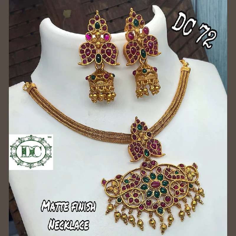 Sapphire gem necklaces-Diksha Collection Gold Plated Necklace Set