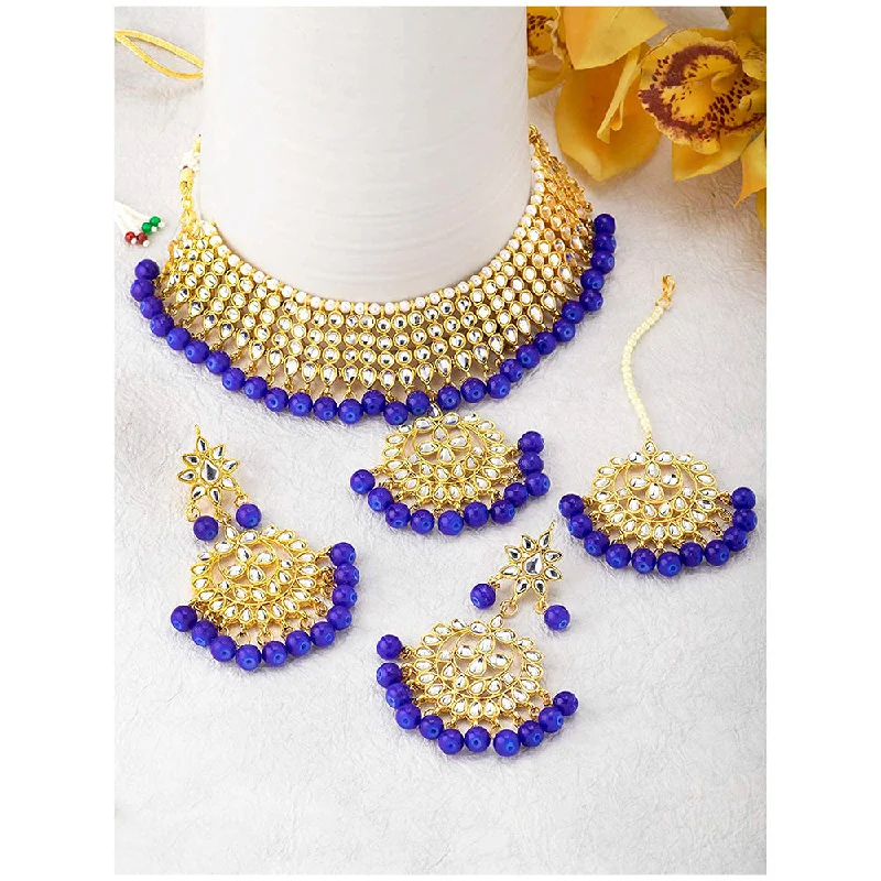 Surf wave necklaces-Etnico 18K Gold Plated Traditional Kundan & Pearl Studded Choker Necklace Jewellery Set with Earrings & Maang Tikka For Women (K7058Bl)