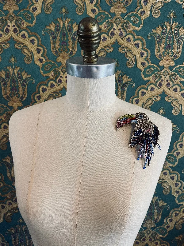 Spirit eye brooch-Pappagallo Parrot Brooch