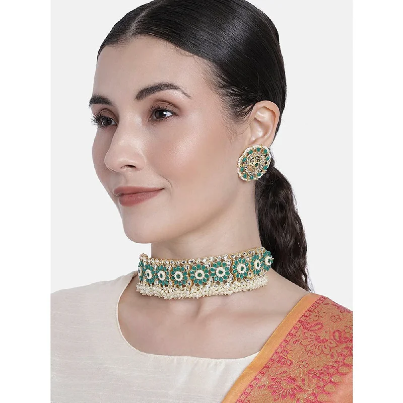 Sleek cross necklaces-Etnico 18k Gold Plated Traditional Green Kundan & Pearl Studded Choker Necklace Jewellery Set For Women/Girls (K7208G)