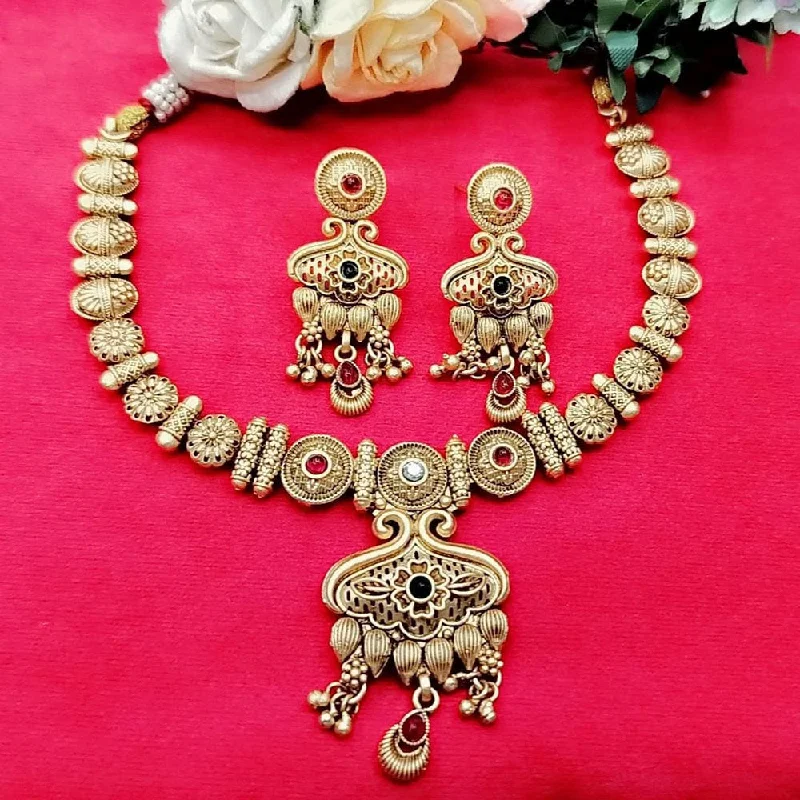 Oval shape necklaces-Manisha Jewellery Gold Plated Pota Stone Necklace Set