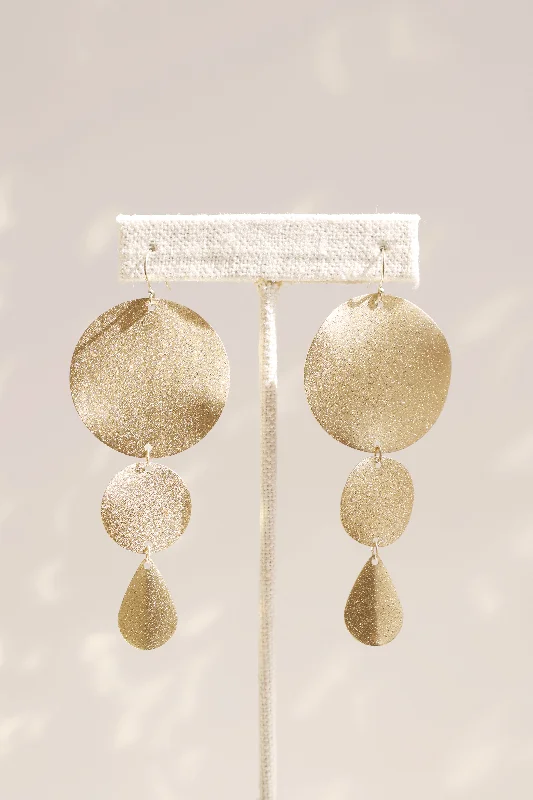 Curved art earrings-Statement Disk Earrings - Gold