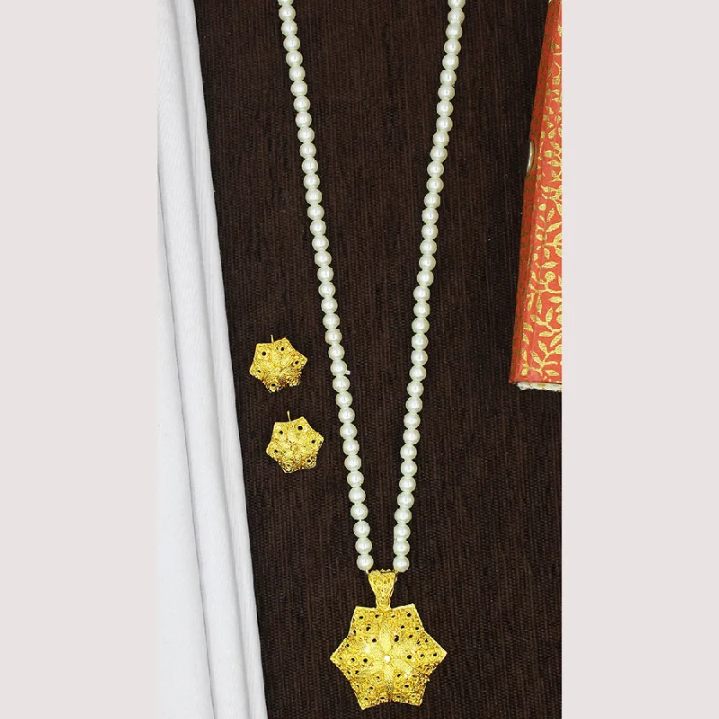 Tribal braid necklaces-Mahavir Gold Plated Pearl Necklace Set