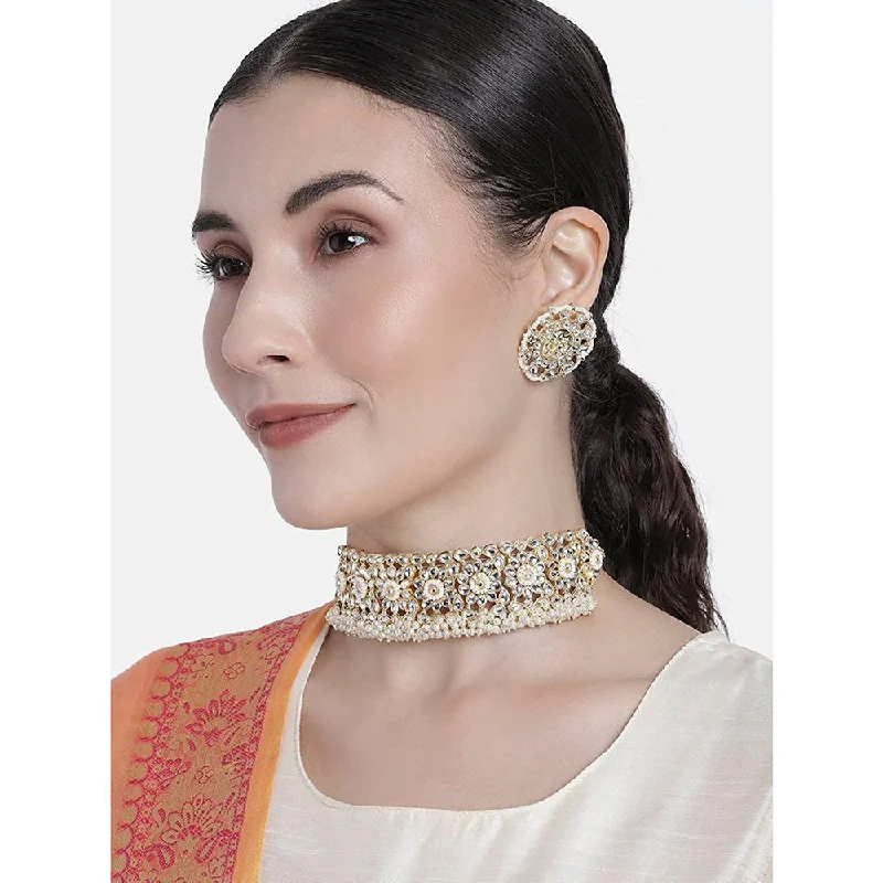 Oval gem necklaces-Etnico 18k Gold Plated Traditional White Kundan & Pearl Studded Choker Necklace Jewellery Set For Women/Girls (K7208W)