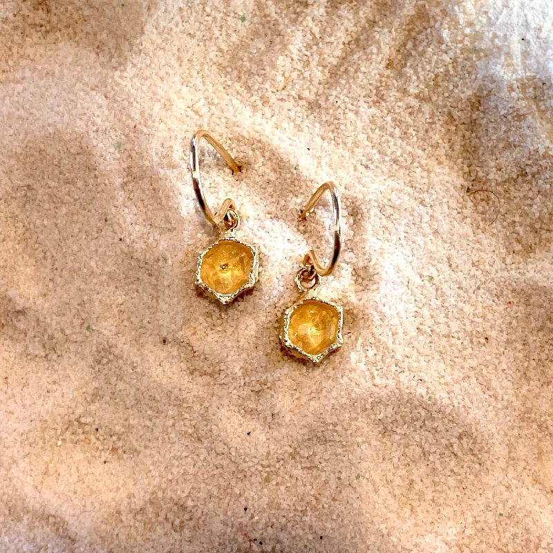 Glittering crystal earrings-Honeycomb 14K Gold Frech Hook Earrings