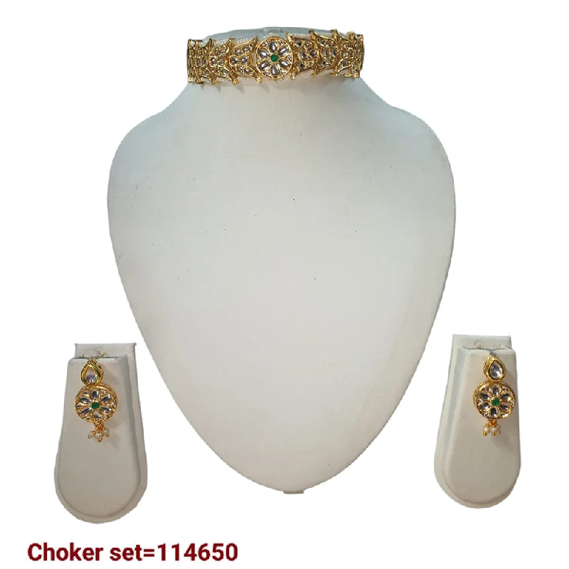 Luxe stone necklaces-Padmawati Bangles Kundan Stone Gold Plated Necklace Set