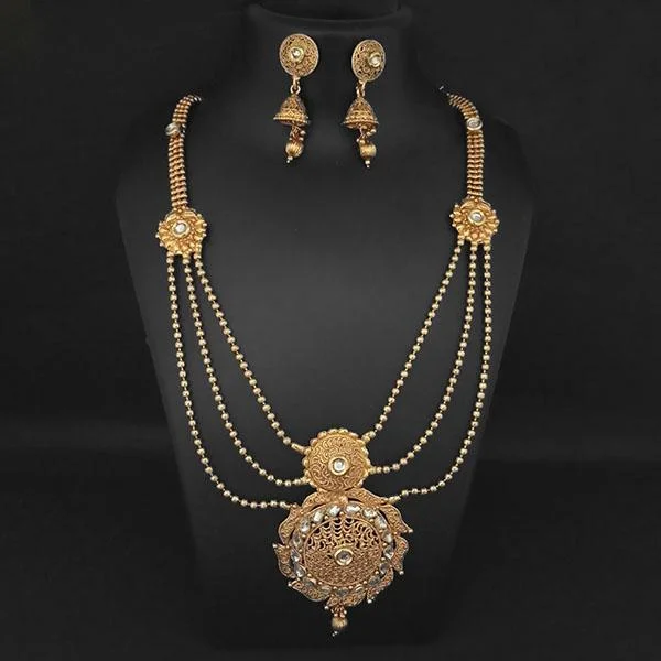 Low bar necklaces-Kriaa Gold Plated White Kundan Necklace Set - 1109859B