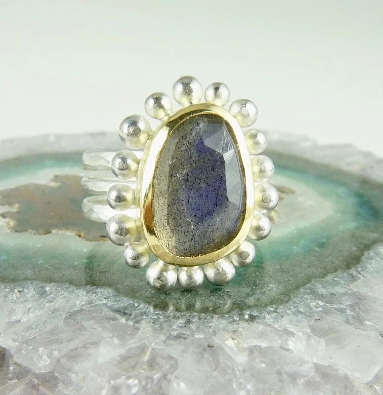 Curved shank rings-Labradorite Silver And Gold Courtesan ring