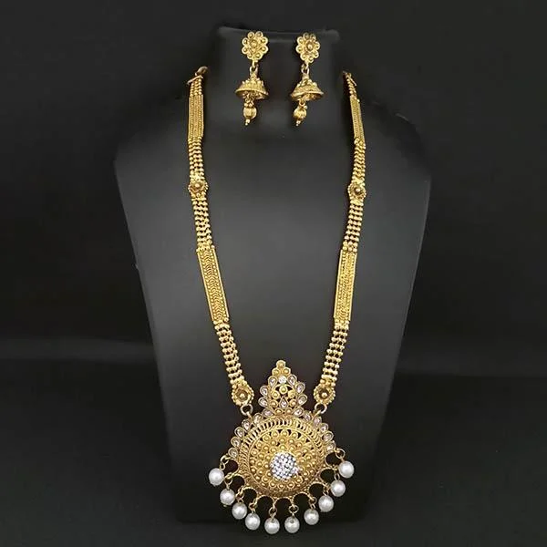 Lace charm necklaces-Kriaa Gold Plated White Stone And Kundan Necklace Set - 1109848B