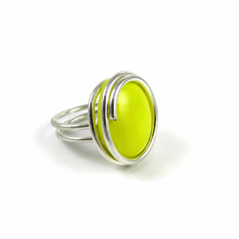 Wide gold rings-Infinity Glass Ring - Yellow